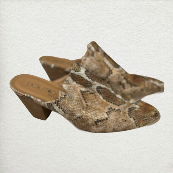 Boutique by Corkys Snakeskin Mules Size 7 Pointed Toe Western Cowgirl Glam - Picture 1 of 7